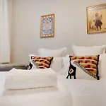 Pick A Flat\'S Apartment In Montmartre - Rue Marcadet
