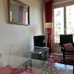 Lumineux Appartement De 47M2 Dans Le 17Eme
