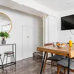 Republique Appartement Refait A Neuf 4 Personnes