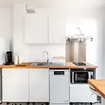 Guestready - Chic Retreat Near Place De La Nation