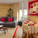 Moulin Rouge-Charmant Appartement