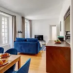 Champs-Elysees - 2Br With Balcony - Cityapartmentstay