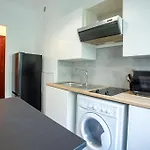 Appartement Moderne Champs-Elysees