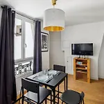 Studio Au Coeur Du Marais, Rue Des Rosiers!