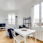 Appartement Lumineux Au Dernier Etage