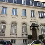 Appartement Paris 7Eme Invalides/ Tour Eiffel 1Er Etage