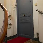 Appartement Paris 7Eme Invalides/ Tour Eiffel 1Er Etage