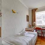 Eiffel Tower - 1Br With Balcony - Cityapartmentstay
