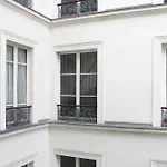 Bright 35 M Close To The Bastille