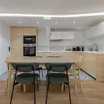 Spacious Apartment In Opera With 3Bdr For 6Pax