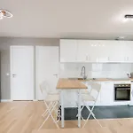 Confort Absolu A Paris ,Superbe Appartement Renove 7 Chambres Avec Salles De Bain Privatives