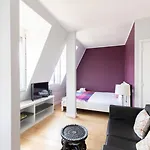 Guestready -Cozy Apartment With Eiffel Tower View