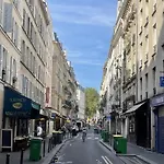 Cocon Lumineux Et Calme En Plein Centre De Paris