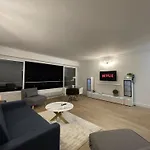 Le Spot