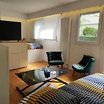Elegant Escape In Paris 14Th