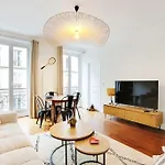 Exceptional Location Charme Parisien