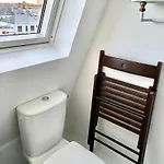 Heart Of Paris With View - Renovated