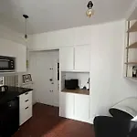 Studio Charmant Et Cosy A Paris Montmartre