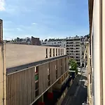 Your Parisian Hideaway - Entire Apartment