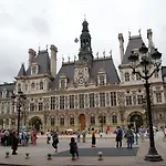 Appartement Centre De Paris Hotel De Ville - Notre Dame