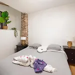 Best Part Of Saint-Germain-Des Pres / 3 Bedrooms