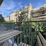 Parisian Charm Close Trocadero