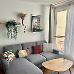 Lumineux Et Spacieux Appartement