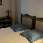 Superbe 75 M2 Deux Chambres Paris 5