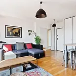 Guestready - Apt Famille Chic A Paris 20 !