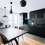 Le Marais - Modern Design Apartment