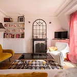 Beautiful 1Bd Parasian Apartment Batignolles