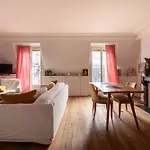 Beautiful 1Bd Parasian Apartment Batignolles