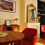 One Bedroom Apartment Batignolles