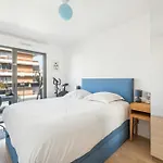 Veeve - The Transforming Terrace