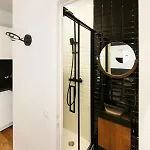 Appartement Proche Des Celebres Puces De Paris 4P