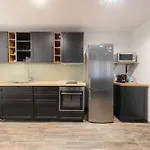 Urban Refuge In The Heart Of The Marsh 1Bdr - 3P