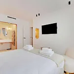 Elegant Apartment - 3Br-8P - Champs-Elysees
