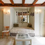 Coeur Du Marais - Grand Appartement 4 Personnes