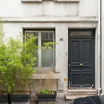A Cosy Studio Near Trocadero
