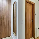 Residence 2 Apartments Center Of Paris By Studio Prestige