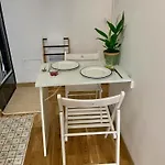 Cosy Studio Trocadero 2 Minute Walk Eiffel Tower