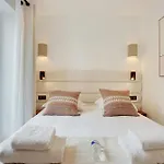 Luxurious Apartment - 2Br-6P - Palais Opera