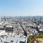 In Front Of Sacre Coeur - 2 Bedrooms In Last Floor