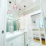 Tres Bel Appartement Au Coeur De Paris - Flat-Guest