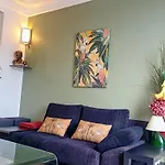Appartement avec balcon au cœur Oberkampf, PARIS
