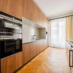 Amazing Apartment # 5Bedrooms #Paris 16 #Trocadero