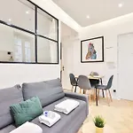 Classy Apartment In The Heart Of Le Marais