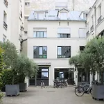 Charming T2 Of 26 M Near The Bastille