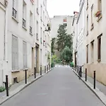 Charming T2 Of 26 M Near The Bastille