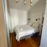 Appartement Contemporain Chic